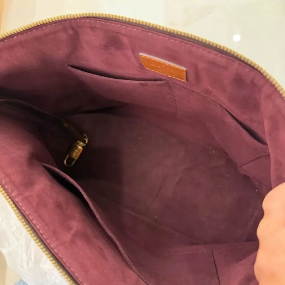 Louis Vuitton Women Pre-Loved Bag Very Good Condition